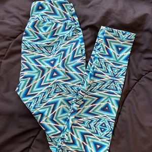 LulaRoe blue and white design OS leggings